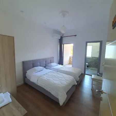 Kutal Park Hotel Përmet