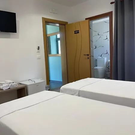 Hotel Kutal Park Përmet